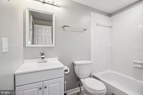 932 Bennett Pl, Baltimore, MD 21223 photo 18