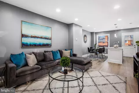 3384 Saint Benedict St, Baltimore, MD 21229 photo 4