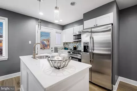 3384 Saint Benedict St, Baltimore, MD 21229 photo 12
