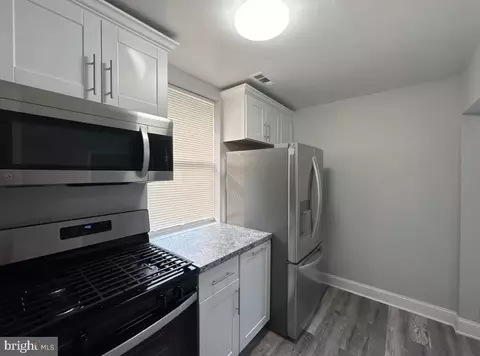6901 Reisterstown Rd, Baltimore, MD 21215 photo 9