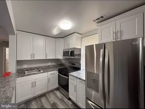 6901 Reisterstown Rd, Baltimore, MD 21215 photo 10