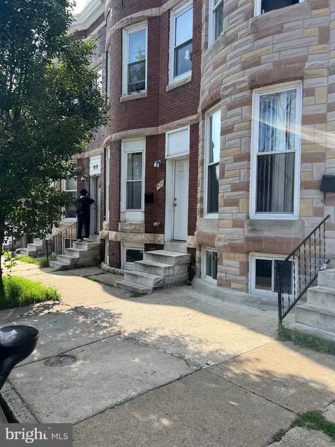 920 E 20th St, Baltimore, MD 21218 photo 2