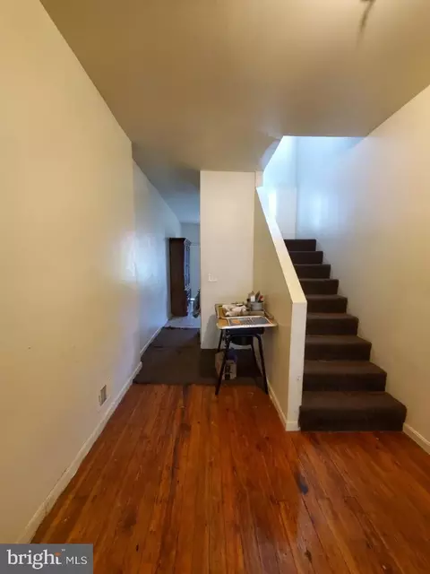 920 E 20th St, Baltimore, MD 21218 photo 5