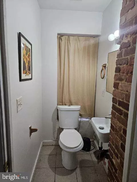 920 E 20th St, Baltimore, MD 21218 photo 6