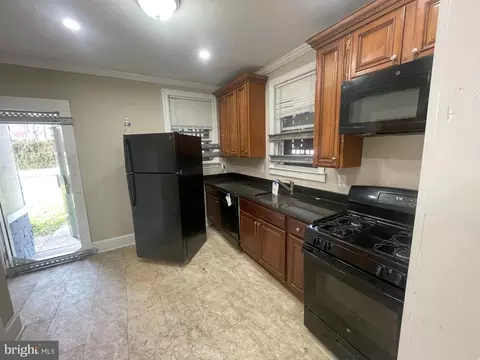 3706 Rosedale Rd, Baltimore, MD 21215 photo 5