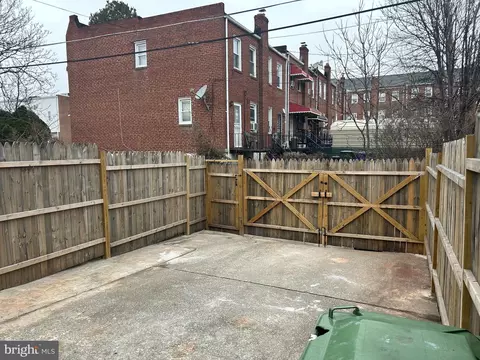 Exterior - 2708 Preston St E, Baltimore, MD 21213 photo 4 of 5
