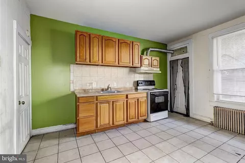 2018 Cliftwood Ave, Baltimore, MD 21213 photo 10