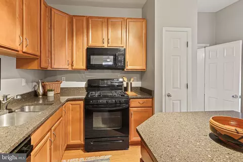 2921 Eastern Ave, Baltimore, MD 21224 photo 10