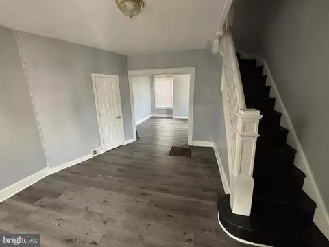 748 Denison St, Baltimore, MD 21229 photo 3