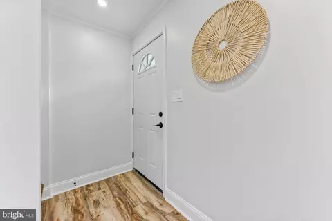 2808 Ruscombe Ln, Baltimore, MD 21215 photo 5