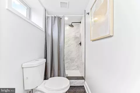 2808 Ruscombe Ln, Baltimore, MD 21215 photo 31