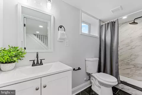 2808 Ruscombe Ln, Baltimore, MD 21215 photo 30
