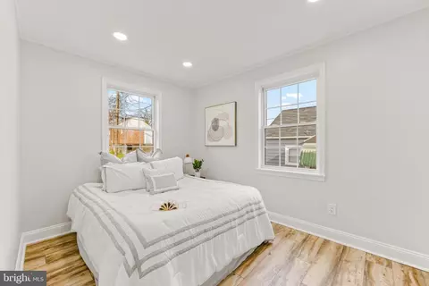 2808 Ruscombe Ln, Baltimore, MD 21215 photo 18