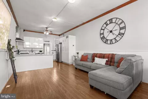 1331 Hull St, Baltimore, MD 21230 photo 7