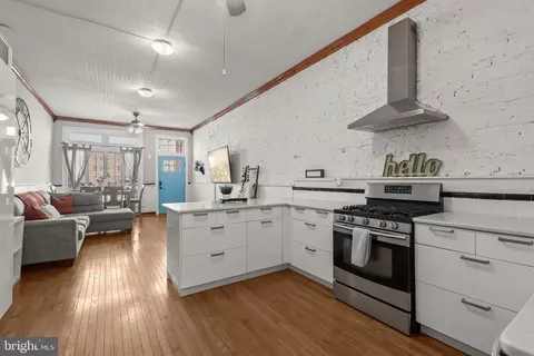 1331 Hull St, Baltimore, MD 21230 photo 8