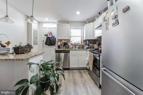 22 N Decker Ave, Baltimore, MD 21224 photo 5