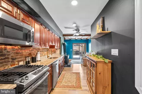 449 Grindall St, Baltimore, MD 21230 photo 12