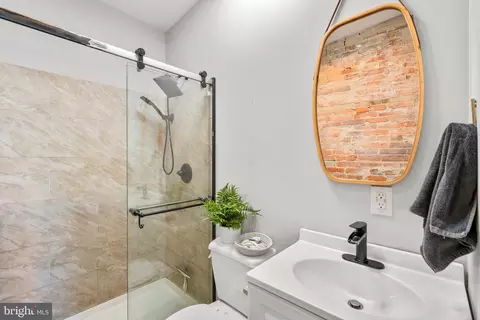 449 Grindall St, Baltimore, MD 21230 photo 27