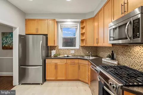 304 Kingston Rd, Baltimore, MD 21229 photo 14