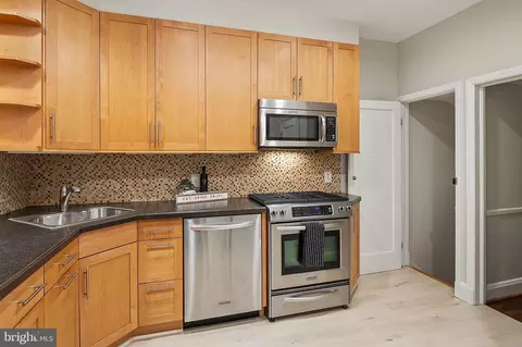 304 Kingston Rd, Baltimore, MD 21229 photo 15