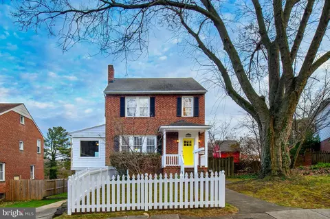 304 Kingston Rd, Baltimore, MD 21229 photo 2