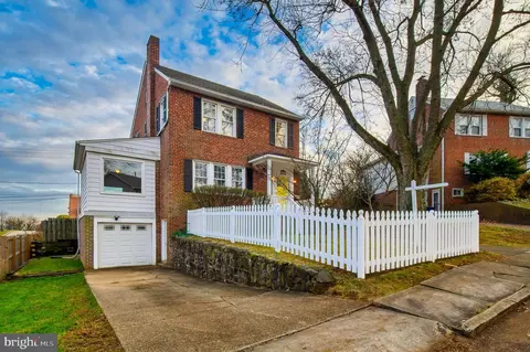 304 Kingston Rd, Baltimore, MD 21229
