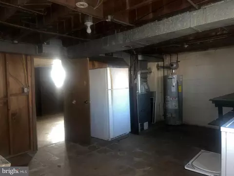 1302 Walker Ave, Baltimore, MD 21239 photo 9