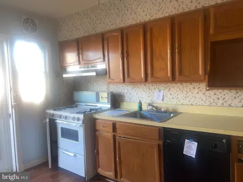1302 Walker Ave, Baltimore, MD 21239 photo 4