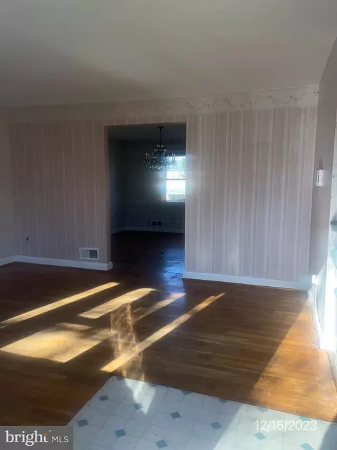 1302 Walker Ave, Baltimore, MD 21239 photo 2