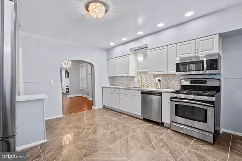 835 N Bentalou St, Baltimore, MD 21216