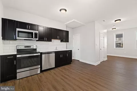 2103 Baker St, Baltimore, MD 21217 photo 4