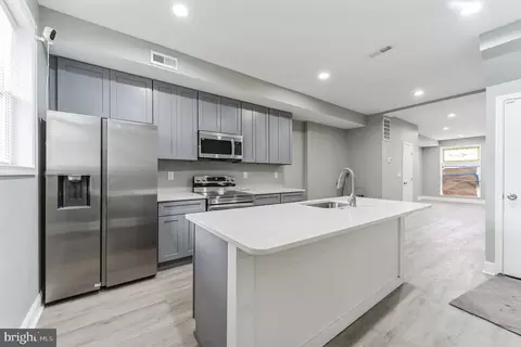 2933 E Monument St, Baltimore, MD 21205 photo 4
