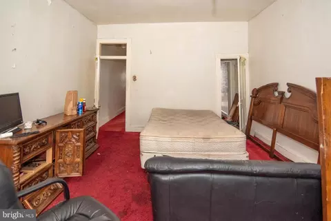 704 N Payson St, Baltimore, MD 21217 photo 11