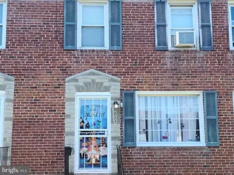3924 Lyndale Ave, Baltimore, MD 21213 photo 2