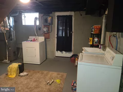 3924 Lyndale Ave, Baltimore, MD 21213 photo 12