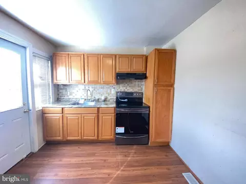 403 Seagull Ave, Baltimore Highlands, MD 21225 photo 9