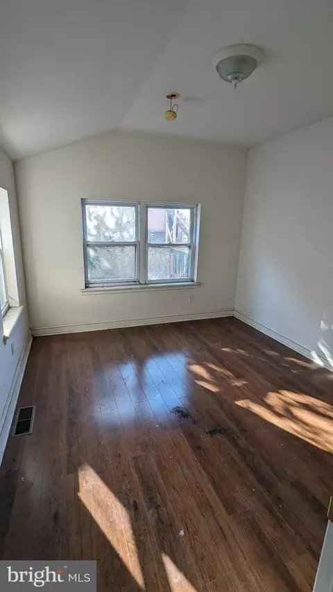 1743 E Lombard St, Baltimore, MD 21231 photo 31