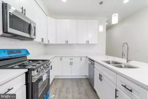 421 E 21st St, Baltimore, MD 21218 photo 13