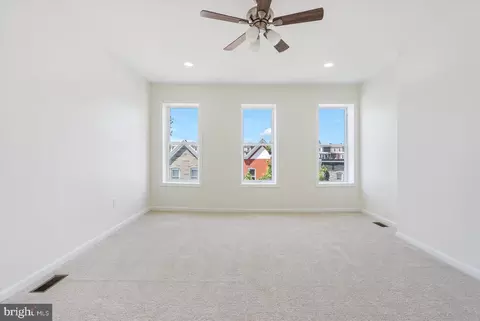 421 E 21st St, Baltimore, MD 21218 photo 30