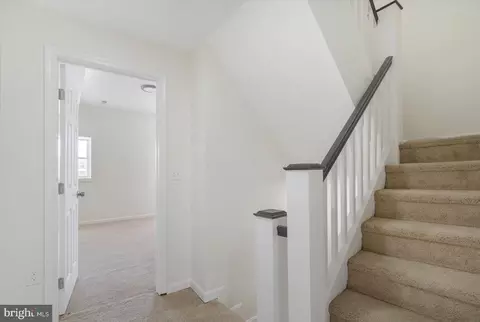 421 E 21st St, Baltimore, MD 21218 photo 16