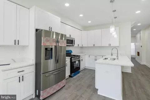 421 E 21st St, Baltimore, MD 21218 photo 11