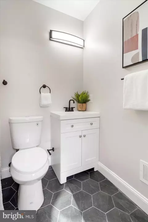 Bath - 2103 Barclay St, Baltimore, MD 21218 photo 6 of 6
