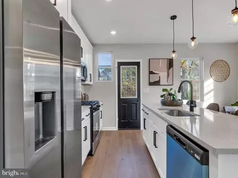 3830 Boarman Ave, Baltimore, MD 21215 photo 9