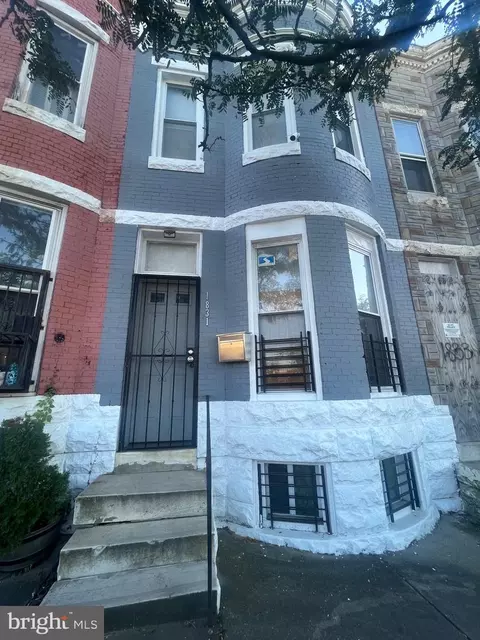 1831 W Mulberry St W, Baltimore, MD 21223