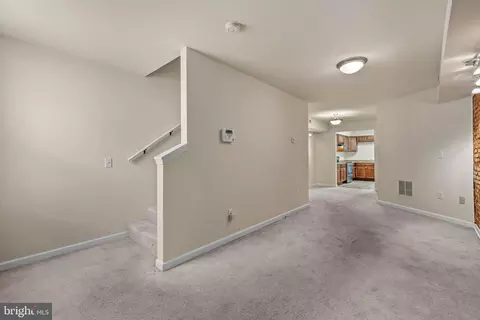 417 Pitman Pl, Baltimore, MD 21202 photo 2