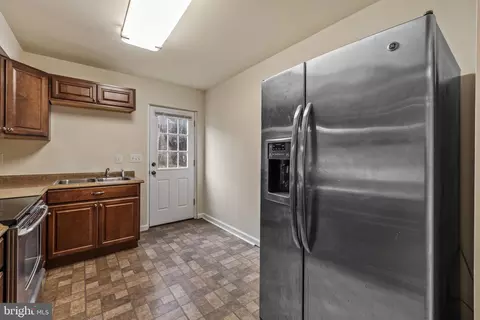 417 Pitman Pl, Baltimore, MD 21202 photo 12