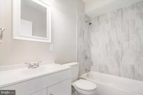 2725 E Strathmore Ave, Baltimore, MD 21214 photo 19