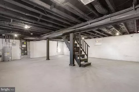 2725 E Strathmore Ave, Baltimore, MD 21214 photo 24