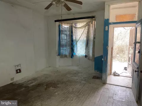 3205 Grayson St, Baltimore, MD 21216 photo 4