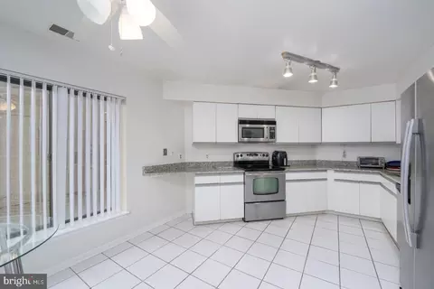3031 Fallstaff Rd #407C, Baltimore, MD 21209 photo 9